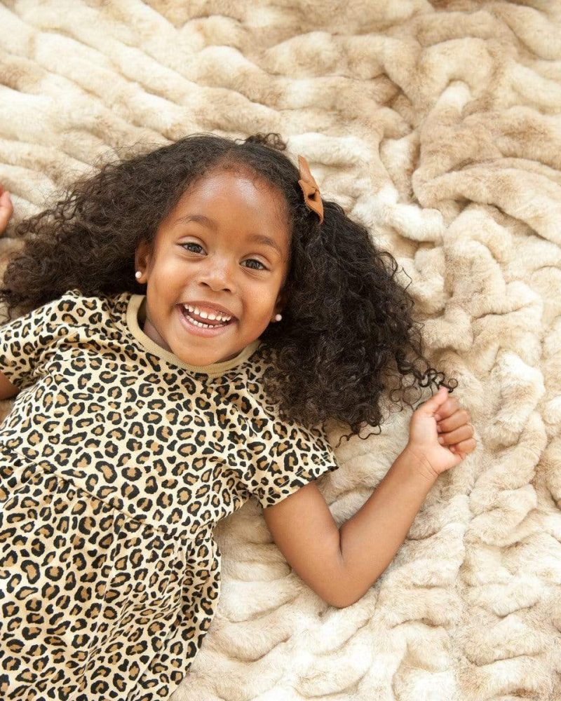 Hugs Cotton Candy Caramel Blanket