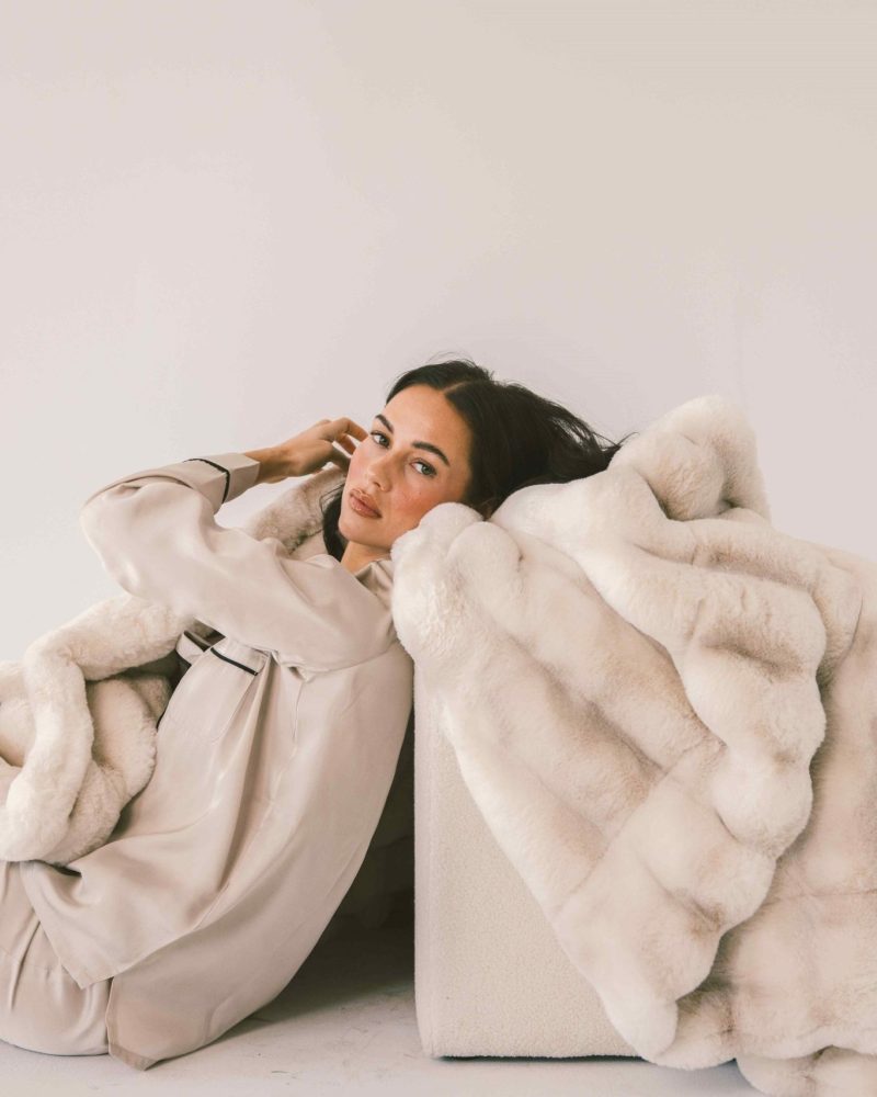 Extreme Ultra Cloud Ancient Scroll Blanket