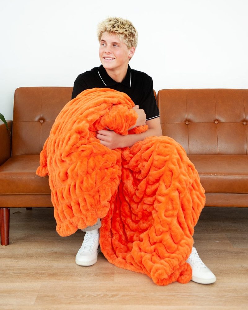 Hugs Orange Marmalade Blanket