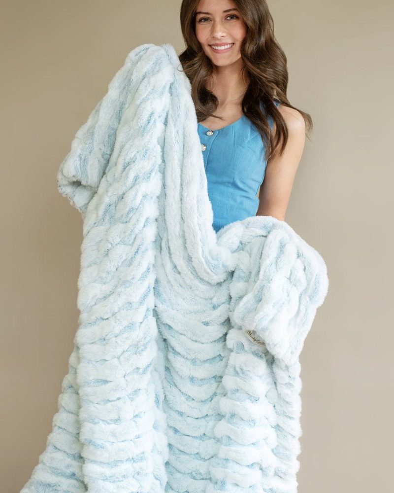 Hugs Snowcapped Blueberry Blanket