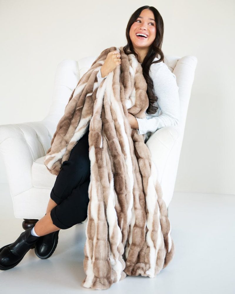 Hugs Swirl Hot Chocolate Blanket