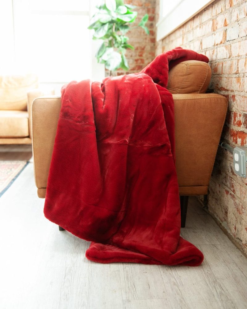 Lush Crimson Blanket